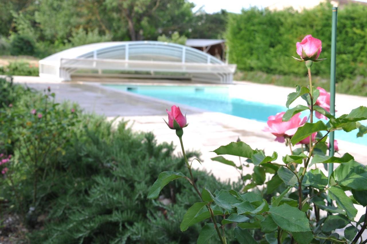 La Ferme De Tonton Jules 2 Hotel Entraigues-sur-la-Sorgue Luaran gambar