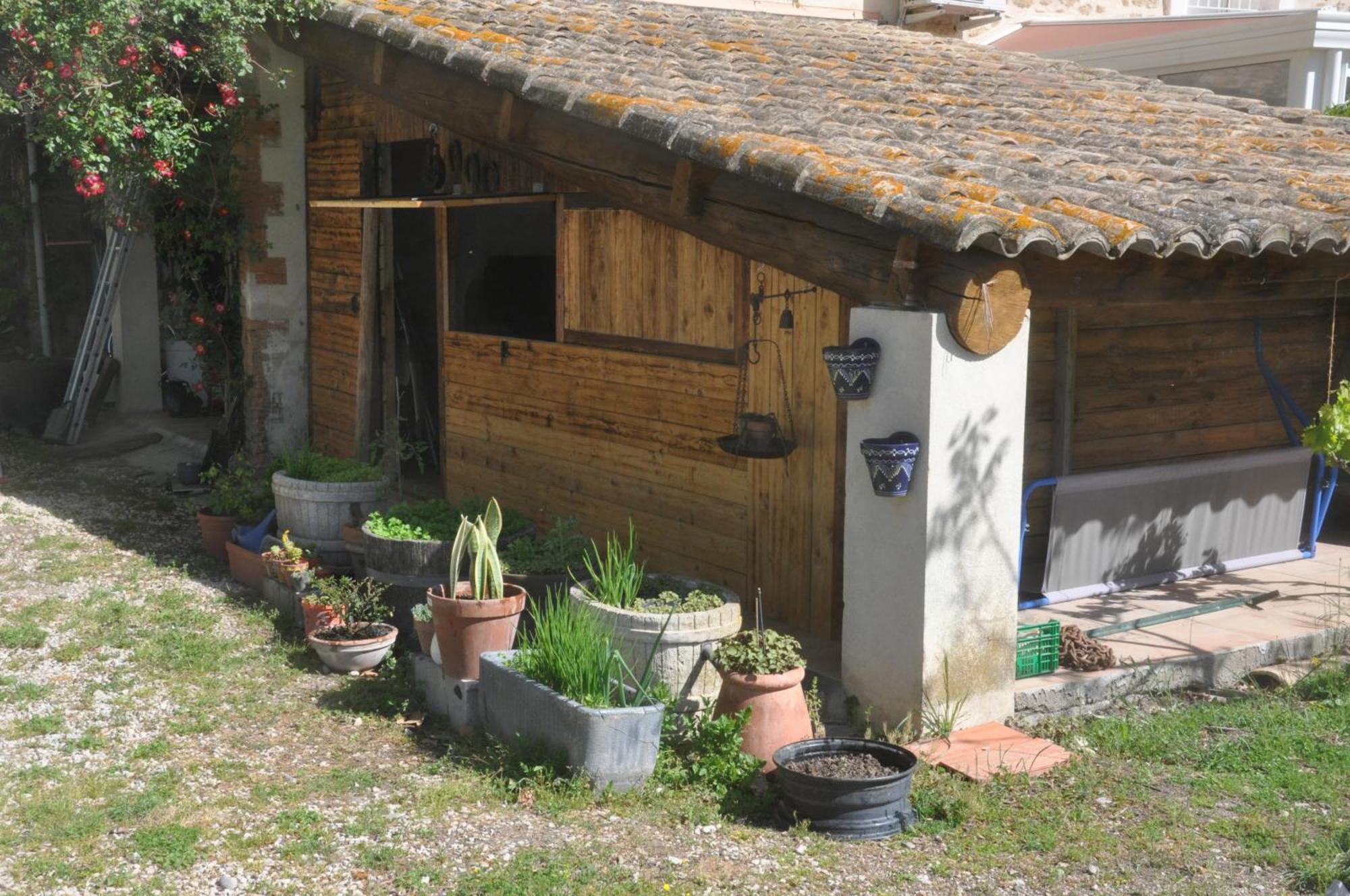 La Ferme De Tonton Jules 2 Hotel Entraigues-sur-la-Sorgue Luaran gambar
