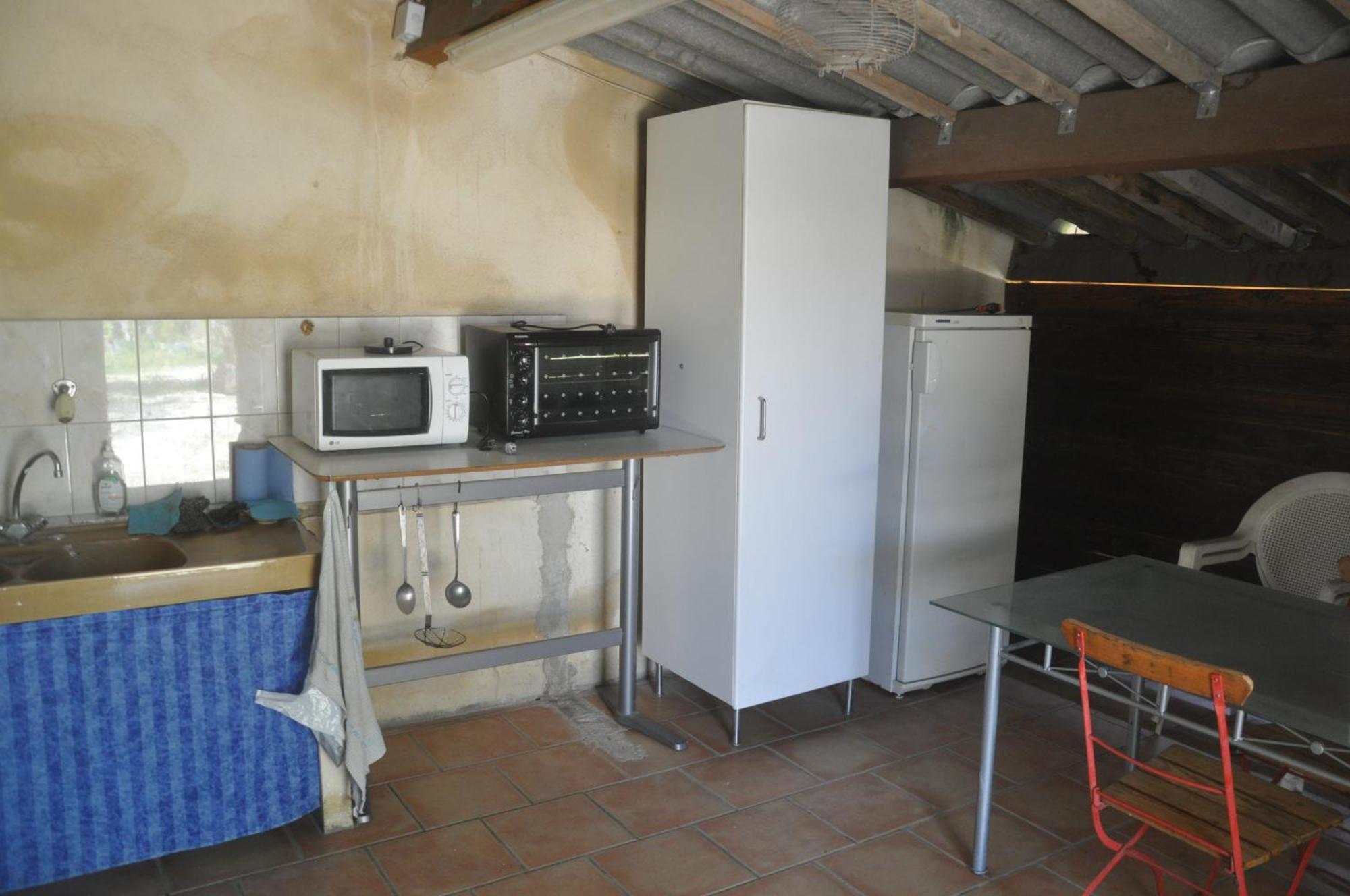 La Ferme De Tonton Jules 2 Hotel Entraigues-sur-la-Sorgue Luaran gambar